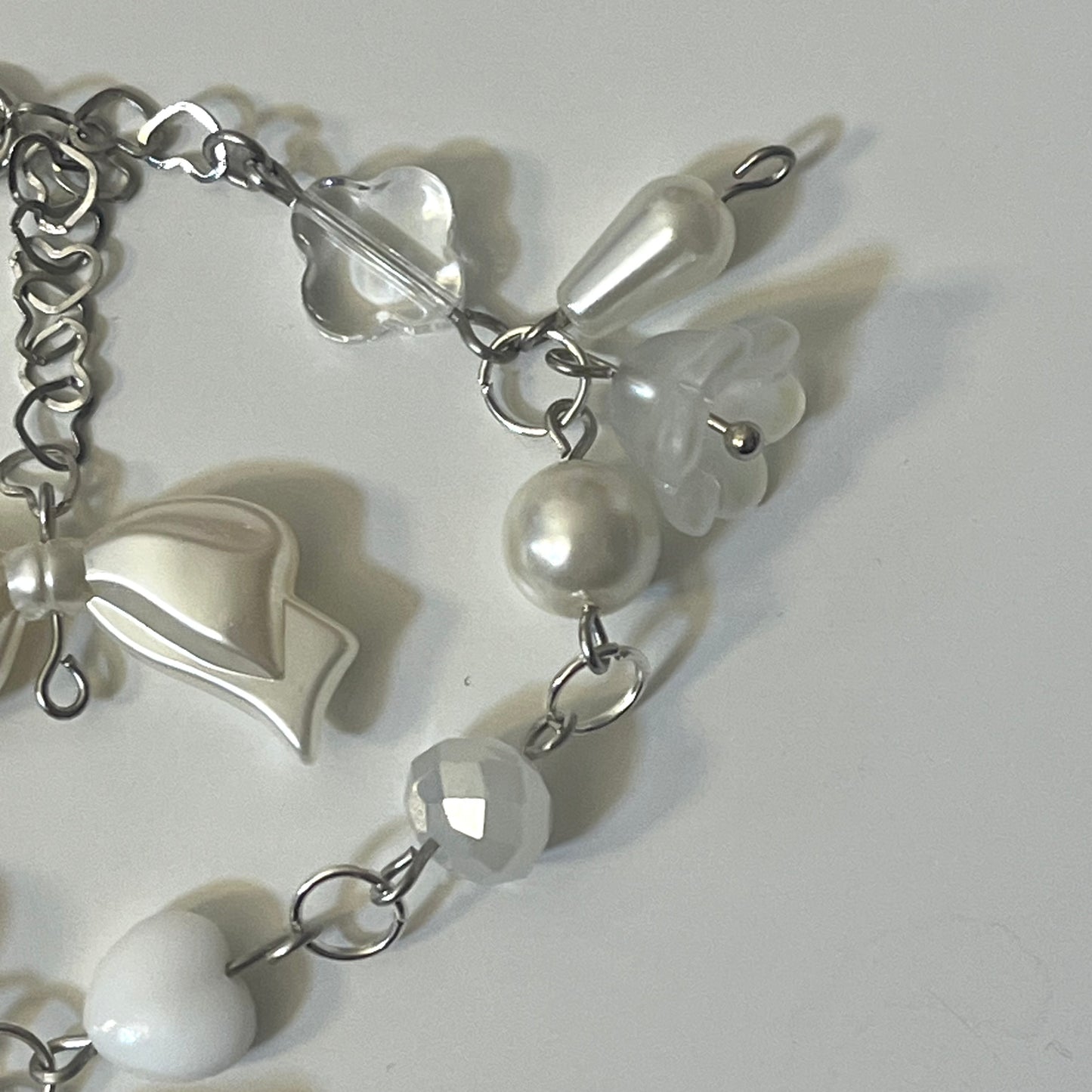 Spring Lily bracelet🤍