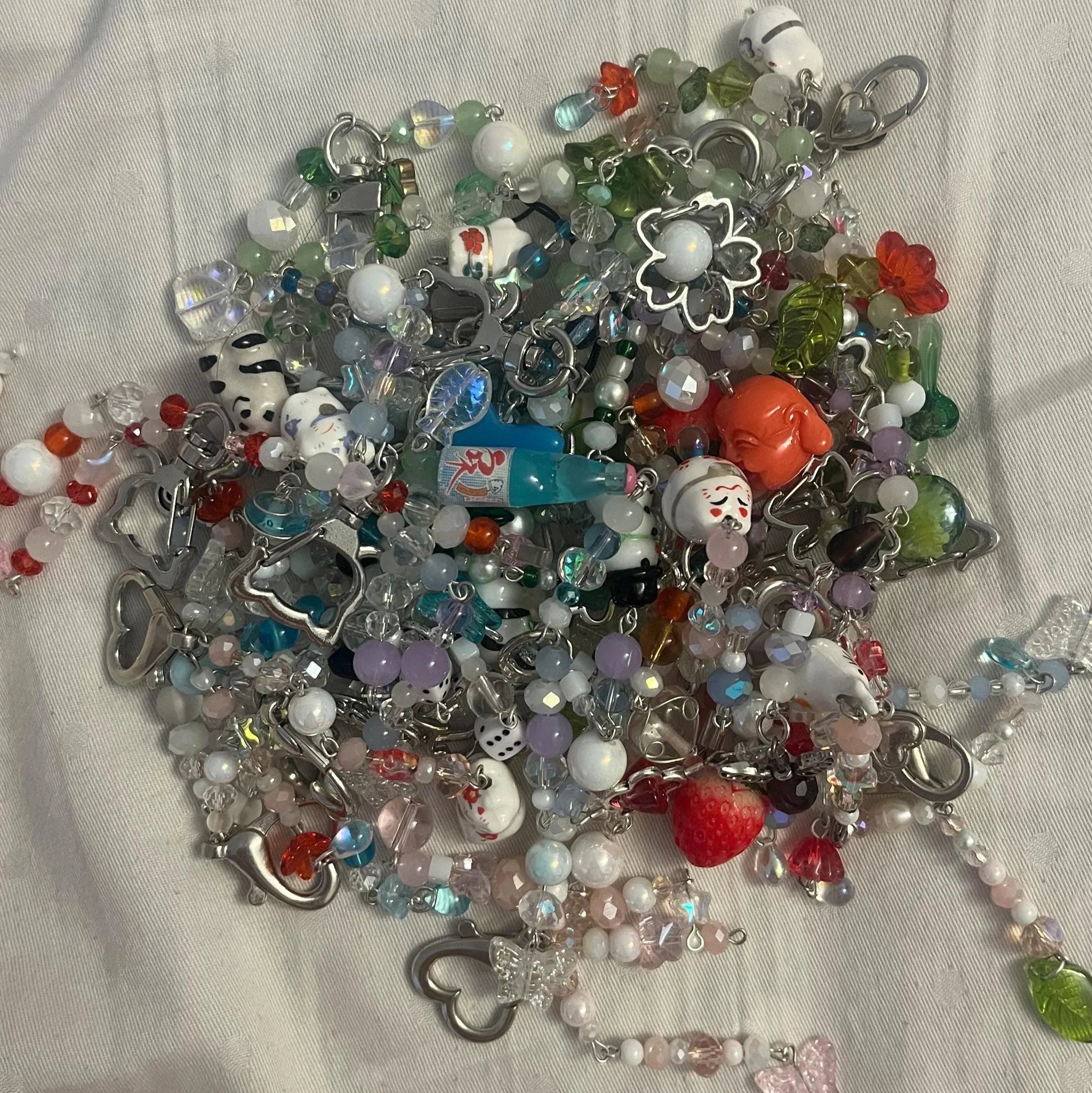 Mixed Keychain Pick! (Randomized Style!) – AngelixGemz